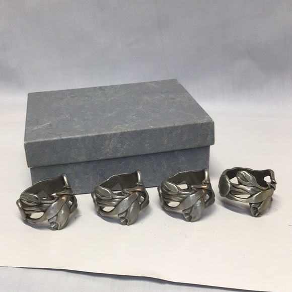 Seagull pewter floral napkin ring 4pc set 1990 original box made in Canada - Picture 2 of 5